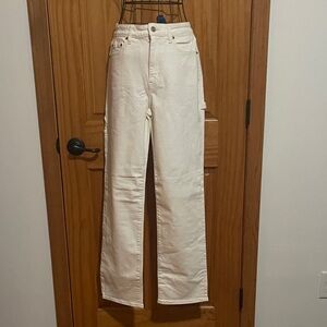 NWOT Daze Just Right Women's Cream Jeans - Size 26